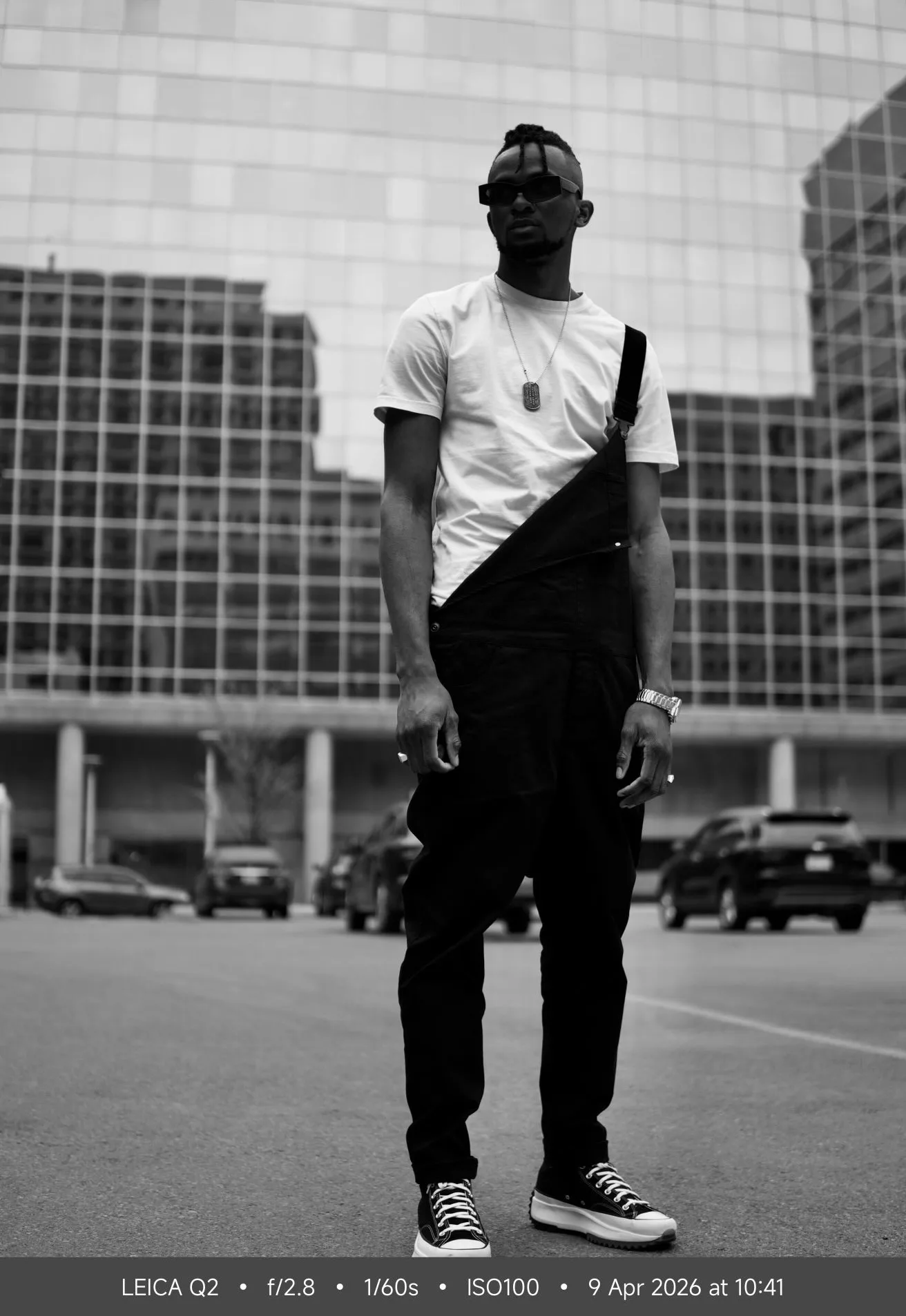 MinimalDark EXIF Template